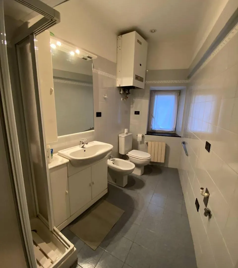 Guest house Martel Rooms - Genova Centro Brignole Italy