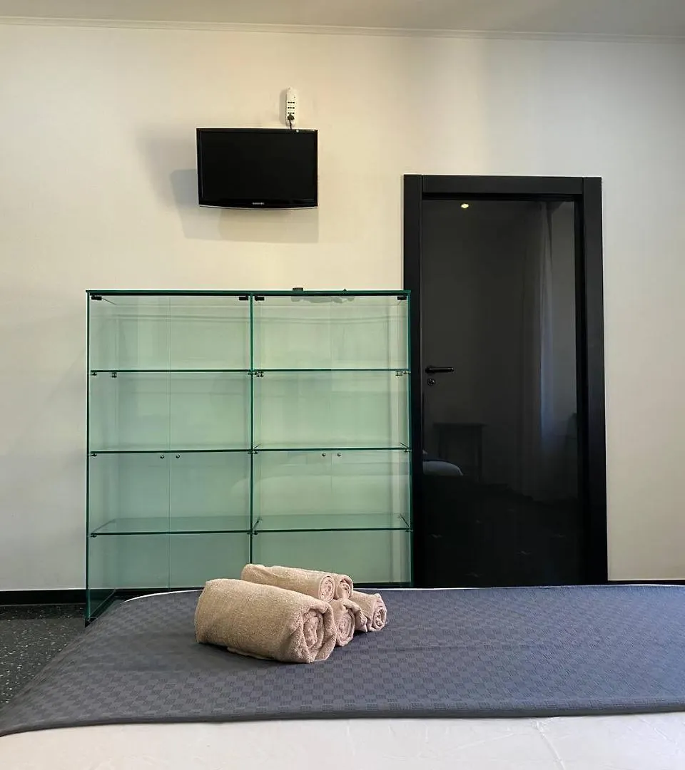 Martel Rooms - Genova Centro Brignole Guest house